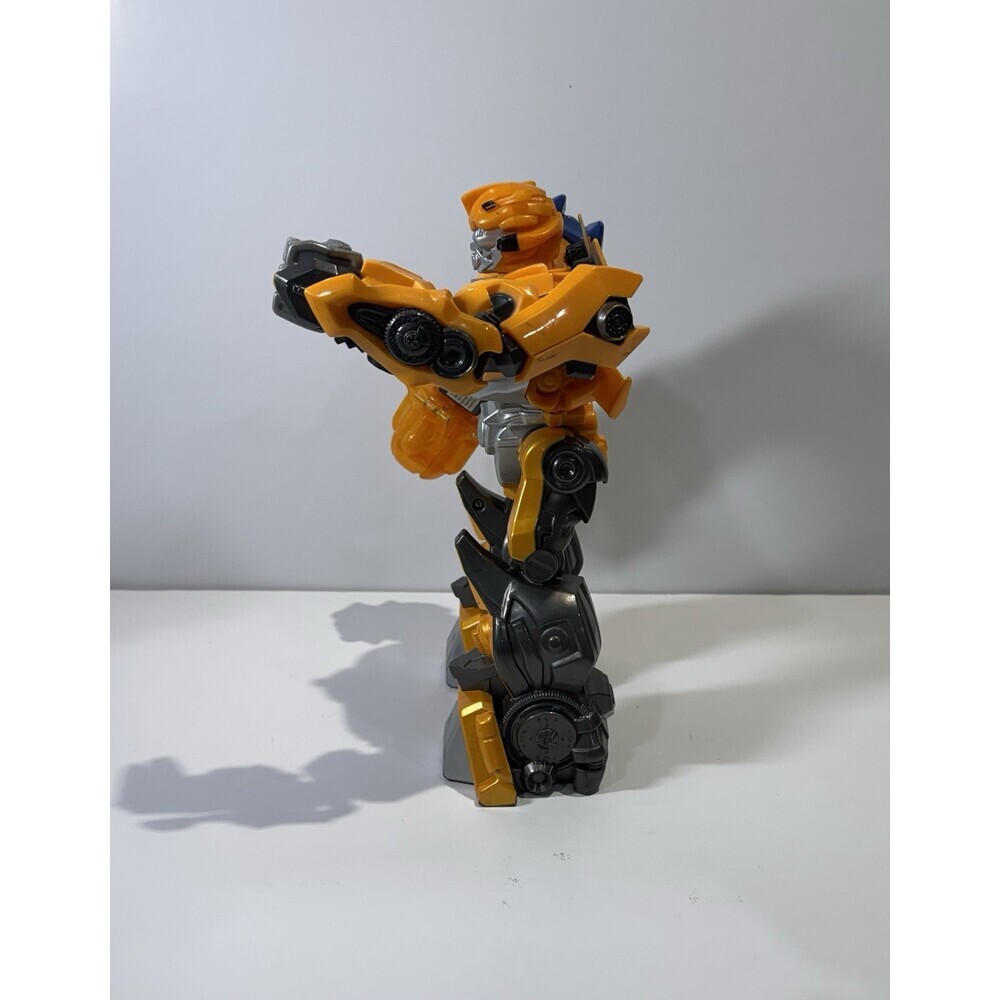 Bumble Bee Action Figure Hasbro 2009 10" Transformer Toy Talks Tested/works A4 - Picture 3 of 8